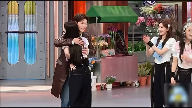 hi6这么卷， 姚译添 今晚也别睡了 冲孟子义这个反应，我就不相信是剧宣