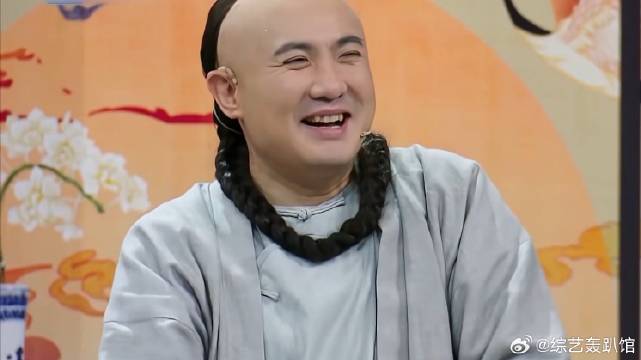 一到沈腾答题，王牌家族就开始借机整理衣服，笑崩了直接！