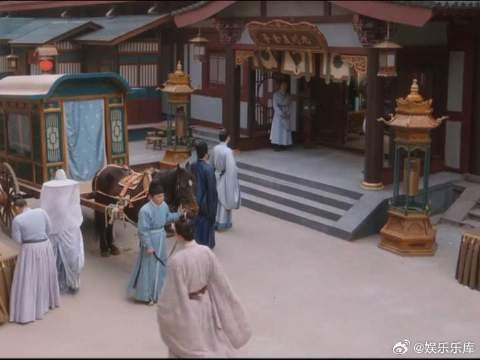 卿卿日常六少主吃醋中