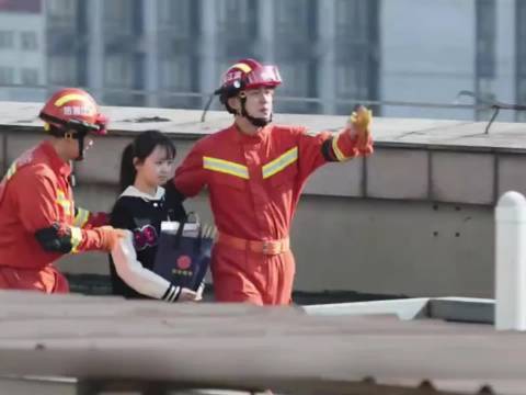 “好不容易救下来，这一巴掌又打没了… ”