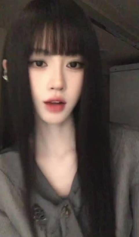 jjy鞠婧祎杨采薇 jjy鞠婧祎花间令 晚风于云间蘸墨轻吟，把晚霞写成思念