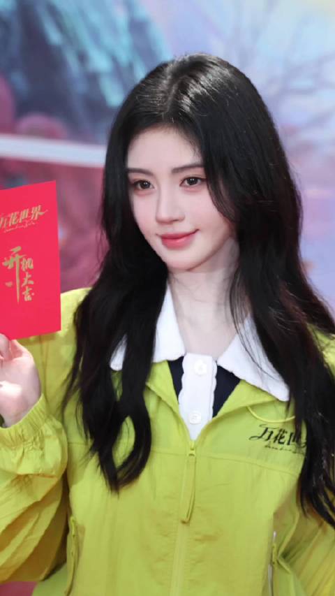 jjy鞠婧祎jjy鞠婧祎苏绿夏 你的每一次演出，都是我心跳的节拍