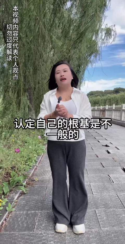 刘备三顾茅庐请诸葛亮，关羽张飞心生不服