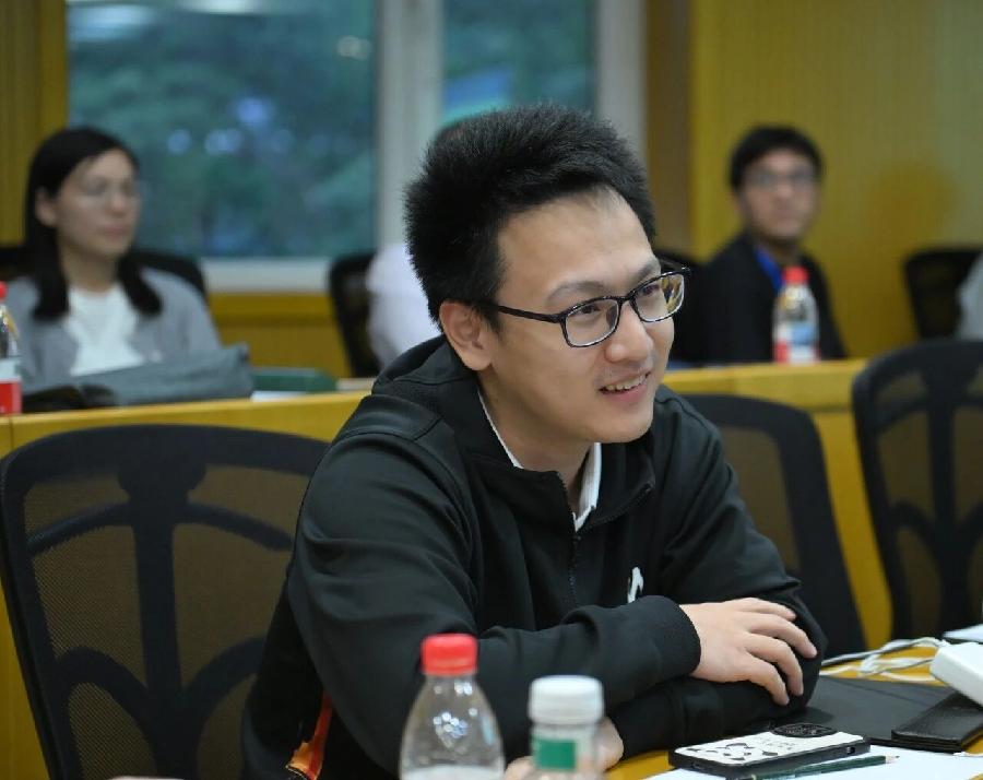 大湾区大学团队首用国产大模型攻克世界级数学难题 大湾区大学团队首用国产大模型攻克世界级数学难题