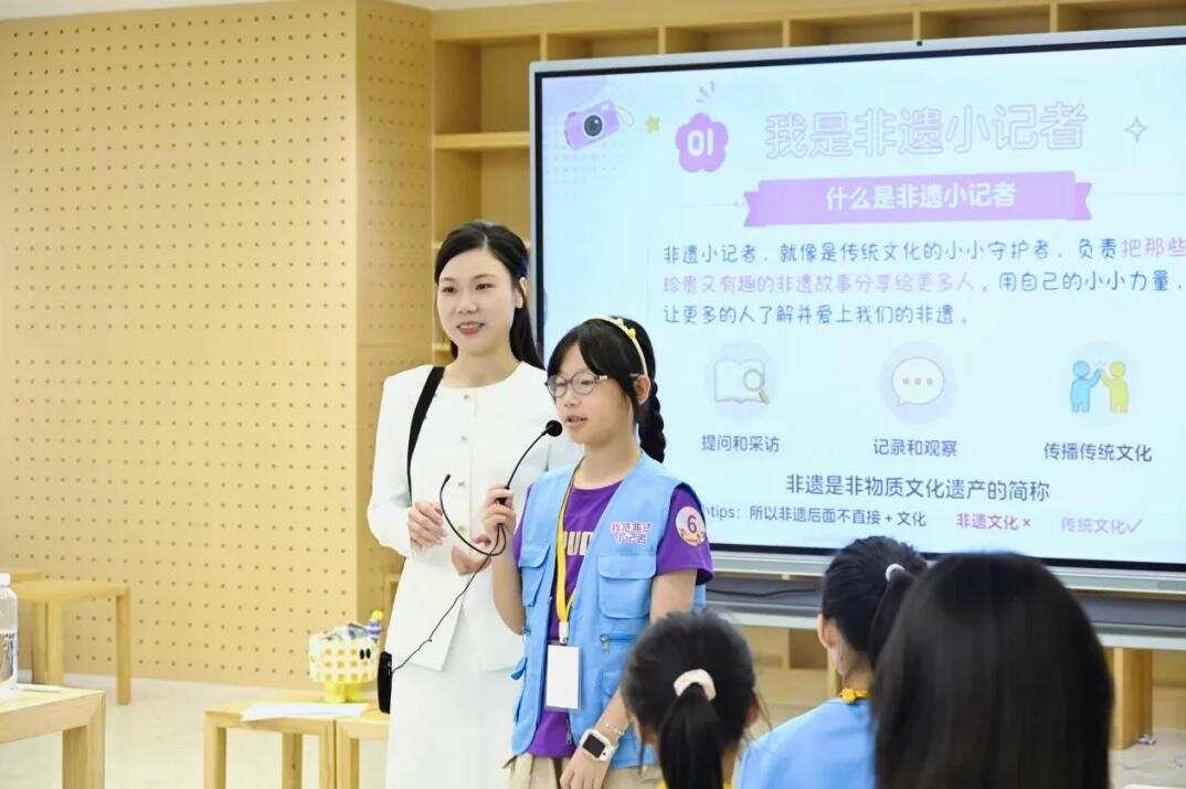 广东省非遗馆“小记者”“小讲解员”上岗!让非遗正青春 广东省非遗馆“小记者”“小讲解员”上岗!让非遗正青春