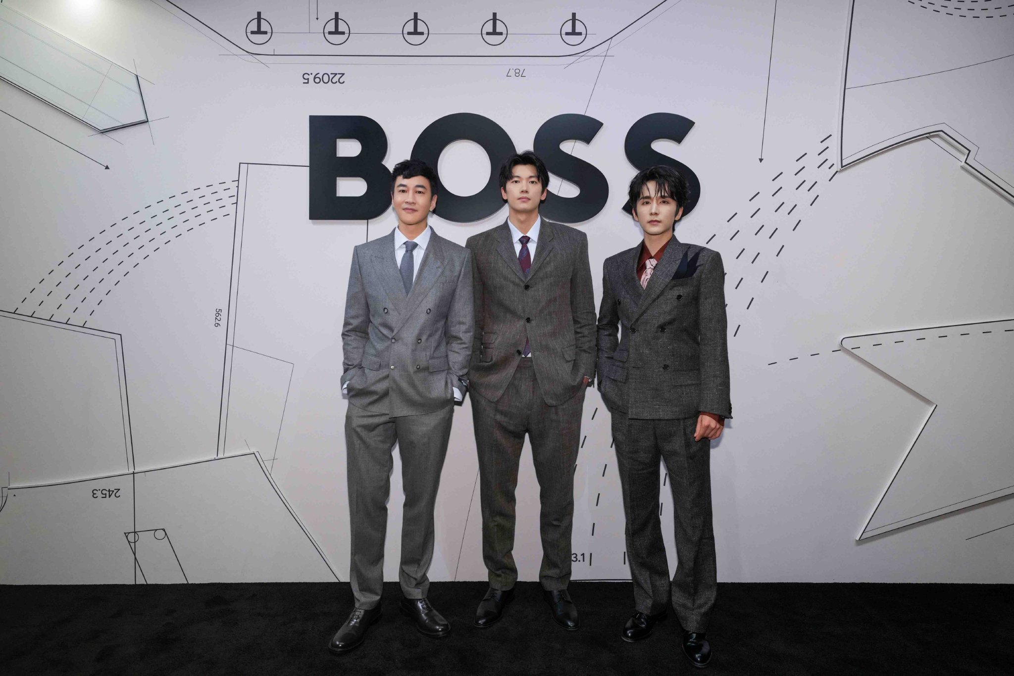 BOSS西装主题展落地麓湖CPI,成都IFS全新区域携30+品牌登场 BOSS西装主题展落地麓湖CPI,成都IFS全新区域携30+品牌登场