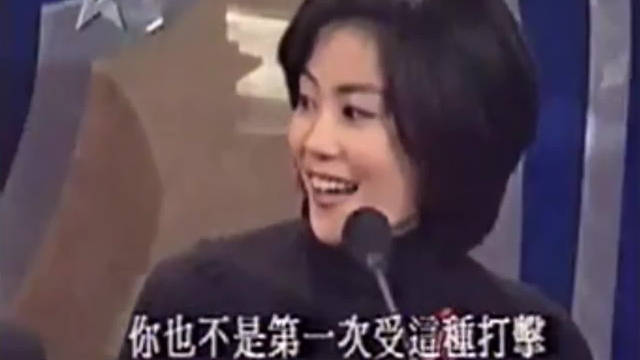 张学友和王菲颁奖，忘词太好玩了