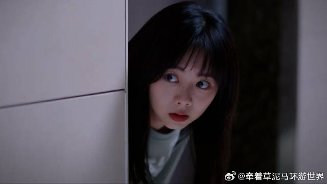 李尖尖以为凌霄出国，得知真相尴尬，又被贺子秋举作逗笑