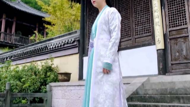 今夏两次被陆大人的美色惊艳到，毫不吝惜地直接夸赞
