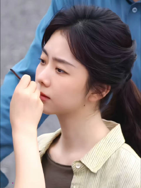 谭松韵春禾之上