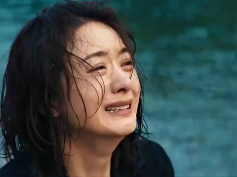 赵丽颖39岁生日，首部剧是金婚