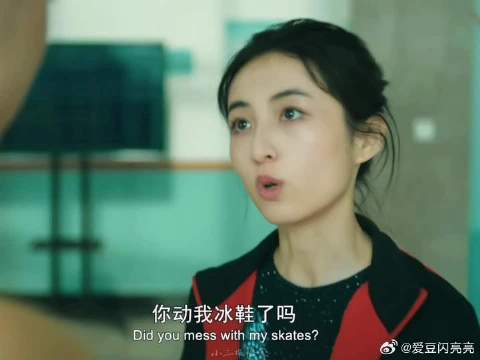 你总是这样，遇到难回答的问题就不说话了(๑˙ー˙๑)