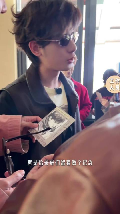 胡先煦宣传新剧醉梦，沈腾称其叫小高警官