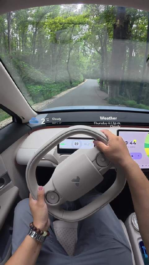 用萤火虫跑山已经几乎没有对手了
