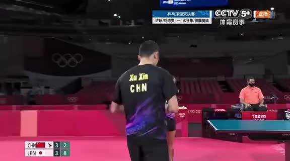 孙颖莎送伊藤美诚绝望时刻，东京奥运混双金牌成最高光
