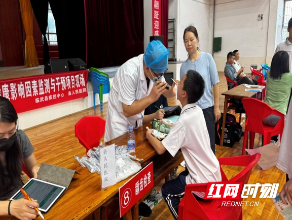 郴州市县疾控联动开展学生常见病现场指导与校园健康宣教 郴州市县疾控联动开展学生常见病现场指导与校园健康宣教