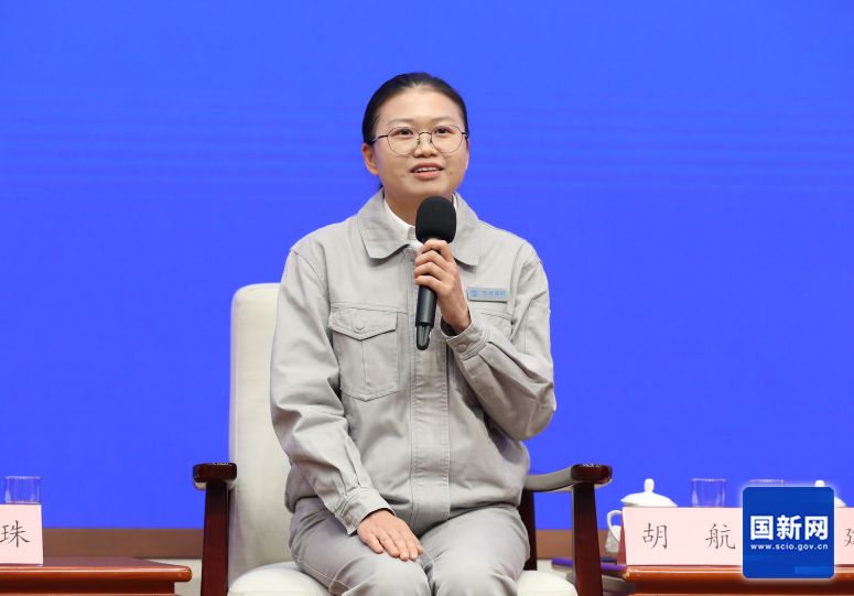 三峡船闸“看护人”答红星新闻提问:把大修停航周期压缩到30天左右 实现“大修不大停” 三峡船闸“看护人”答红星新闻提问:把大修停航周期压缩到30天左右 实现“大修不大停”