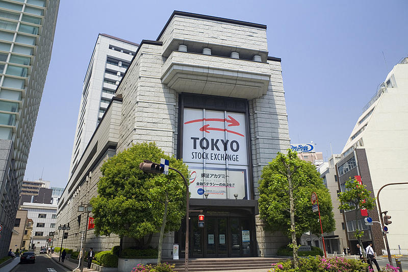 日本股市创今年3月以来最大单日跌幅