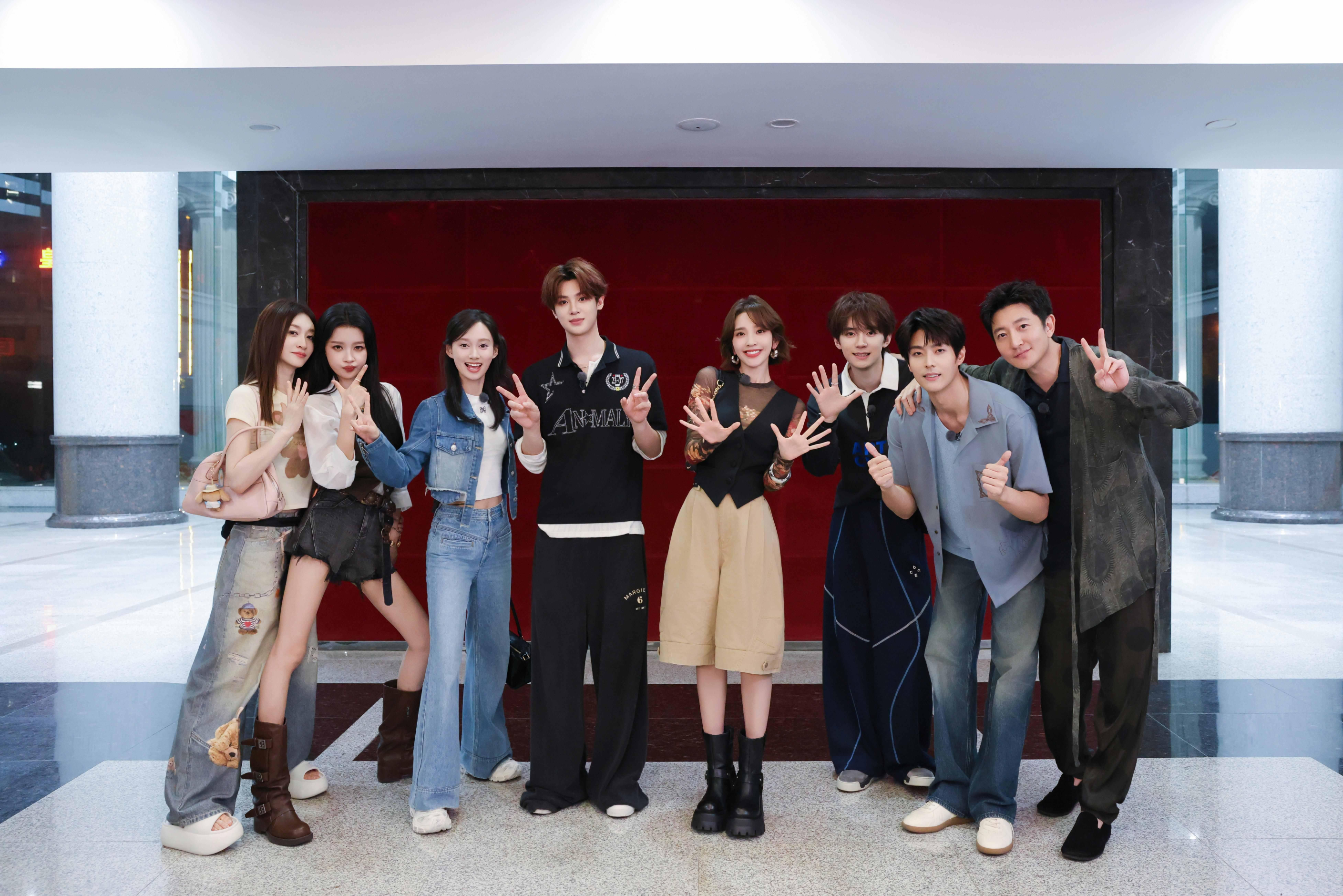 《不想睡的星期五》实景演绎反诈剧场 《不想睡的星期五》实景演绎反诈剧场