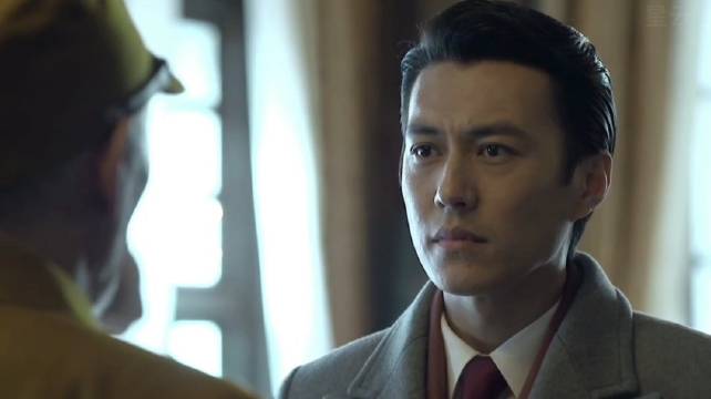 梁萌萌被藤田处决，风波再起 伪装者