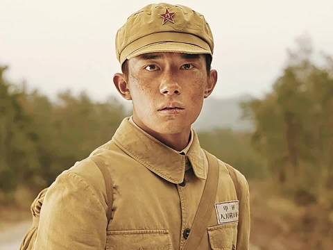 如果这场仗我们不打，就是我们下一代打，听到这句话 彻底绷不住了！