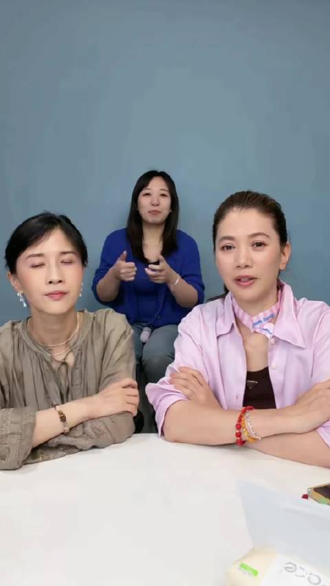 袁咏仪回怼吴镇宇称张智霖娶她是回馈社会