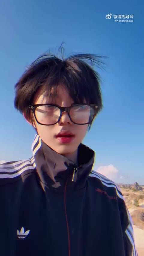陈奕恒泡泡更新的这段英文rap跟唱真的惊艳，退出键在哪里！？！？