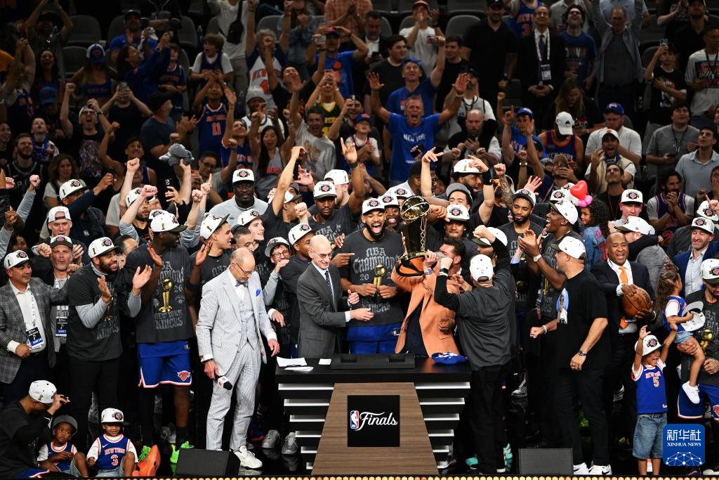 篮球季来了！NBA新赛季21日上午开战，三场揭幕战场场都好看