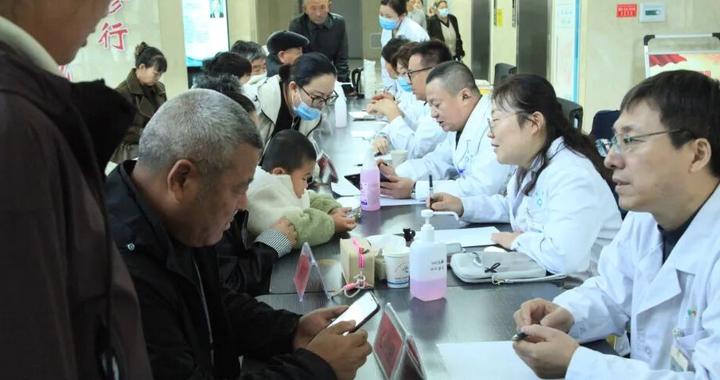 跨越万里 医暖边疆！大庆龙南医院续写大庆 — 福海健康之约