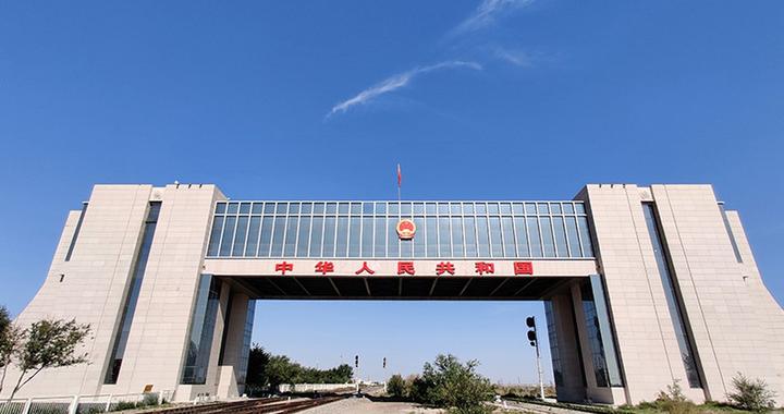 蒙古大火烧至中国边境，据蒙媒：日籍高管钓鱼