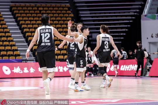 WCBA揭幕战四川女篮84比62胜内蒙古，李梦26分6助攻
