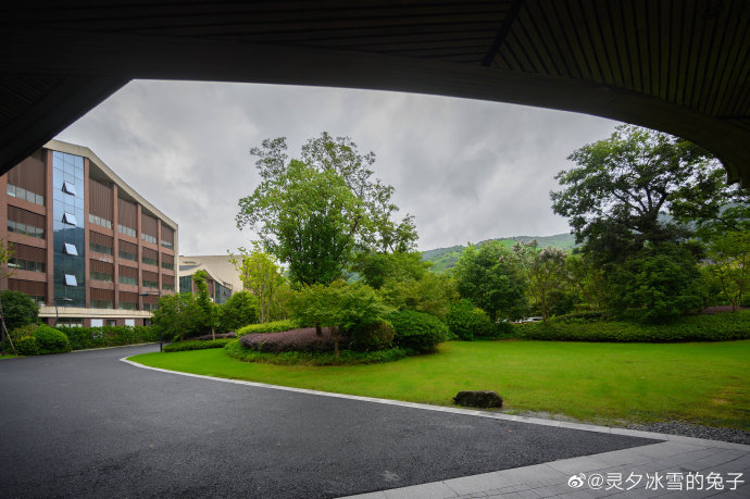 莫干山高端度假酒店推荐哪家?郡安里1355亩亲子实测+FAQ 莫干山高端度假酒店推荐哪家?郡安里1355亩亲子实测+FAQ