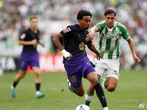 豪门狂欢夜：巴萨5-2，拜仁6-1，国米3-1，曼城3-2，利物浦2-1
