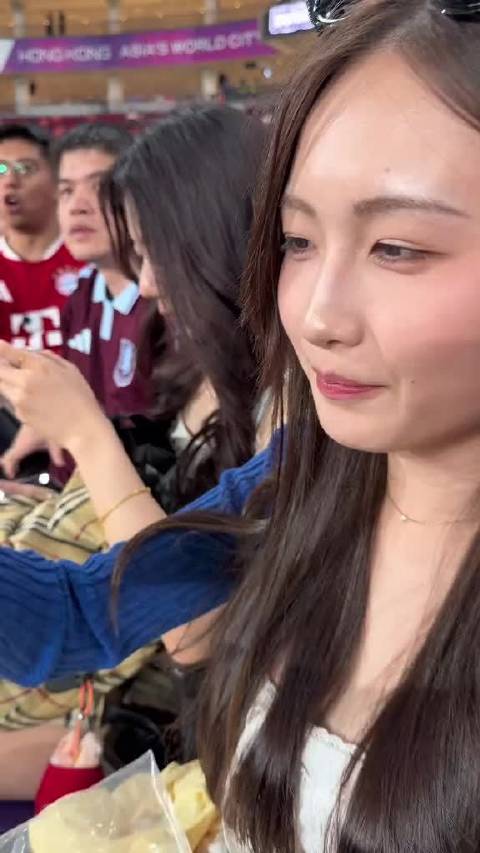 多特球迷观赛vlog考察拜仁，带莱默签名围巾