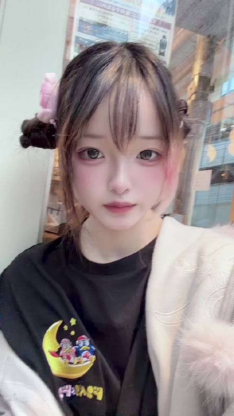 我发现哪吒头+m刘海会很萌