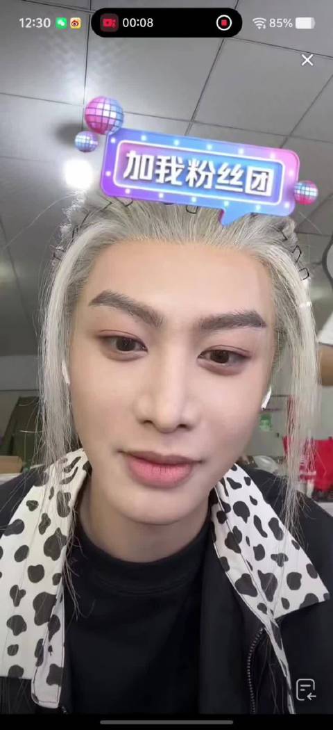 何健麒可盐可甜可塑性强 认真对待每个角色