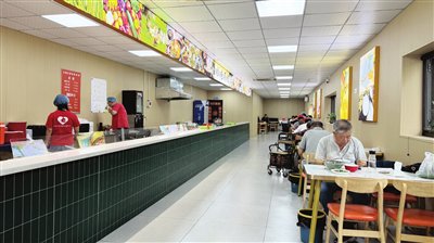 家门口的热乎饭，如何长久飘香？