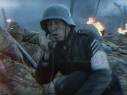 我们的任务就是死守这部电话！