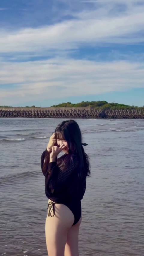 自驾游途中标致408x相伴，你永远是我的可爱女人