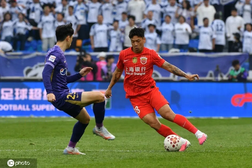 再负苦主！中超：津门虎1-3海港，莱昂纳多2传1射，孙铭谦捡漏