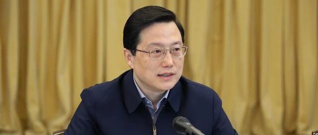 诸葛宇杰任青海省政府党组书记
