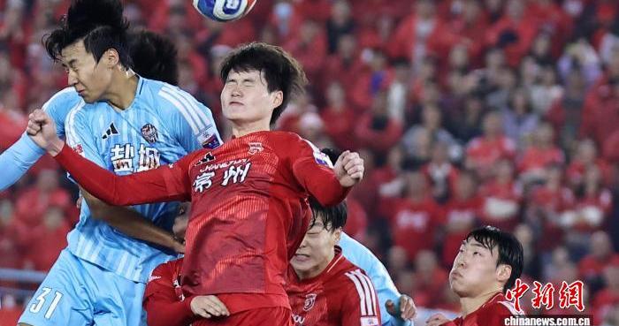 主场气氛热烈 常州挺进“苏超”决赛将战无锡
