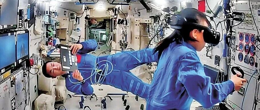 在400公里外戴着VR上班