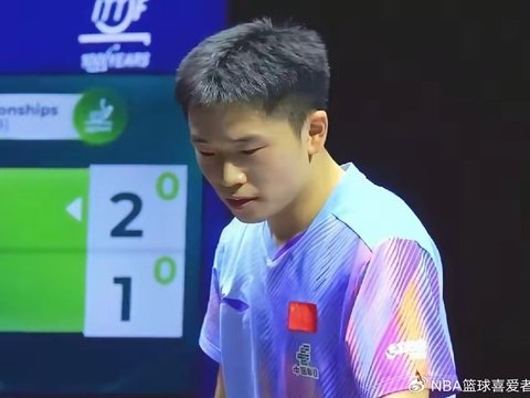 李天阳11-1开局,2-0领先被张本智和连扳三局,决胜局只差一口气 李天阳11-1开局,2-0领先被张本智和连扳三局,决胜局只差一口气