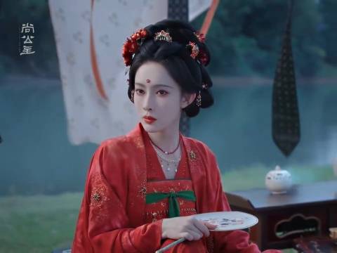 山有木兮木有枝，心悦君兮君不知