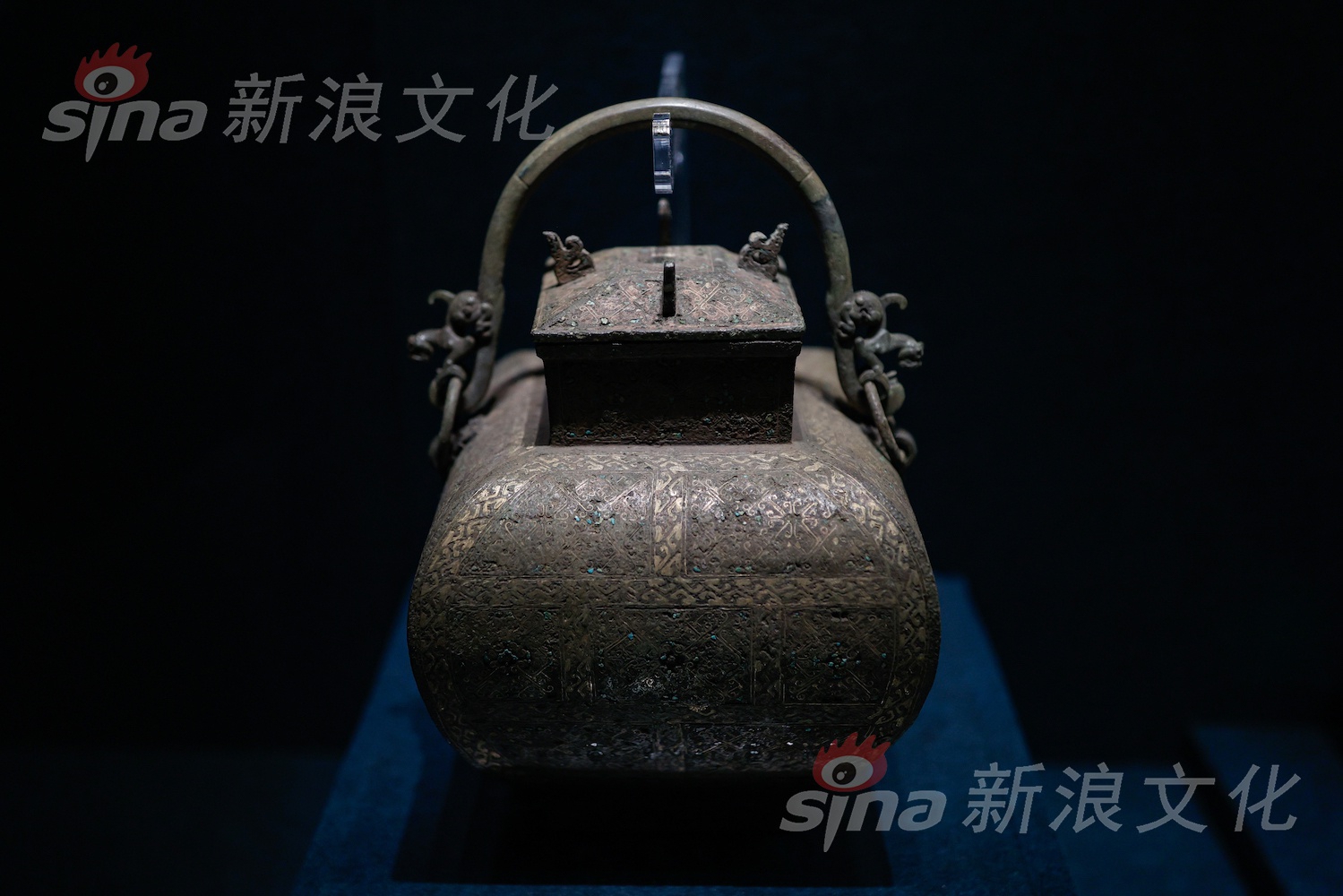梦莹情乱被翁三人同床
