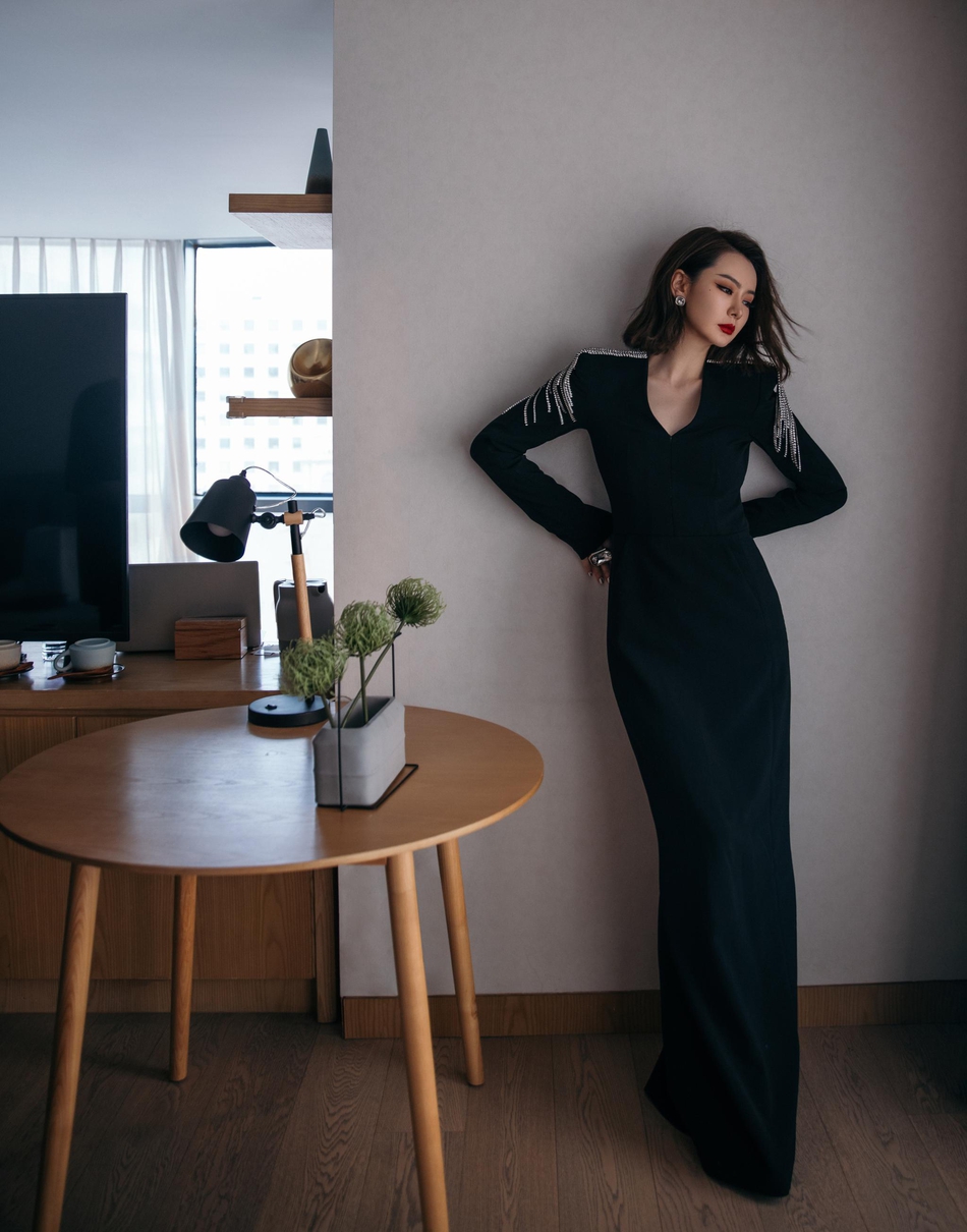 女老总的服装_服装设计(3)