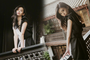 奚梦瑶倚阁楼展万种风情眼神魅惑很撩人