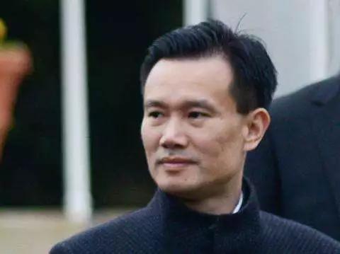 上海华信暂停终止控制权变更事项 华信国际复牌