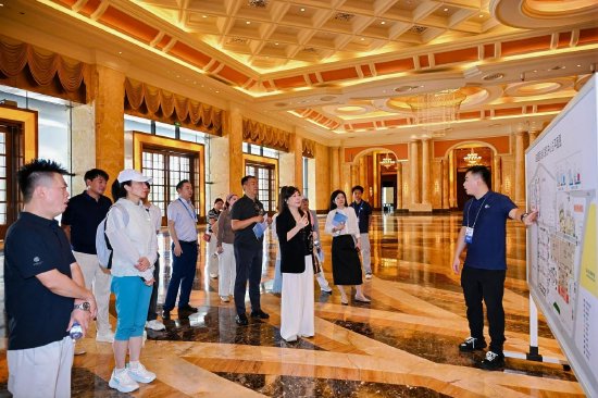 考察海南国际会展中心